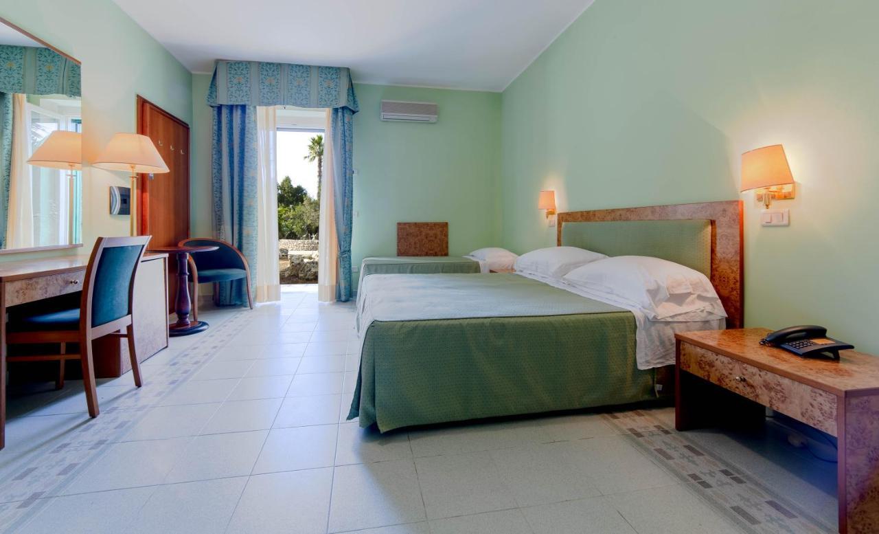 Antica Masseria Li Sauli Hotel 3*